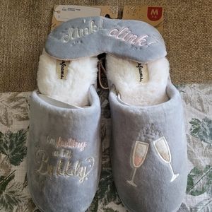 Dearform slipper set